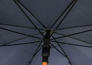 Ручка зонтика сини военно-морского флота прочных людей деревянная изогнутая для погоды блеска дождя