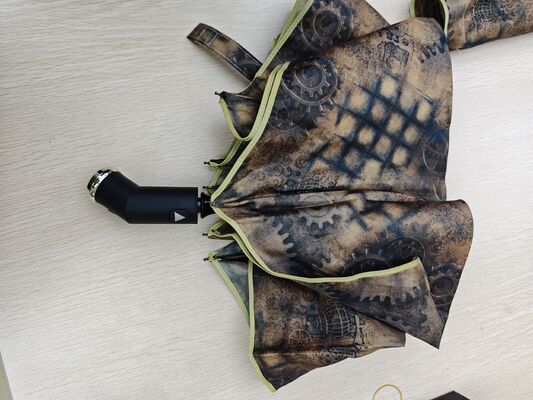 С светодиодным освещением автоматически открывается/замыкается зонтик безопасности с отражающей полосой для ночной видимости